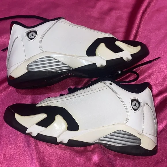 White and Black Jordan’s - Picture 2 of 5